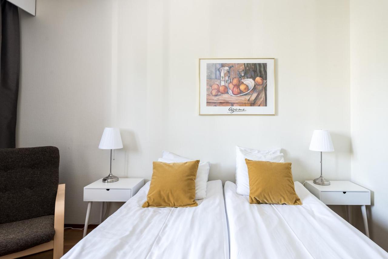 טמפרה Hotel Hermica מראה חיצוני תמונה