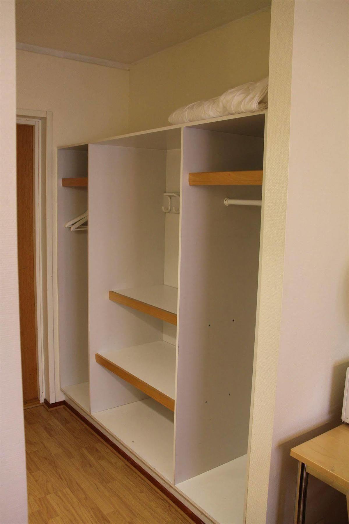 טמפרה Hotel Hermica מראה חיצוני תמונה