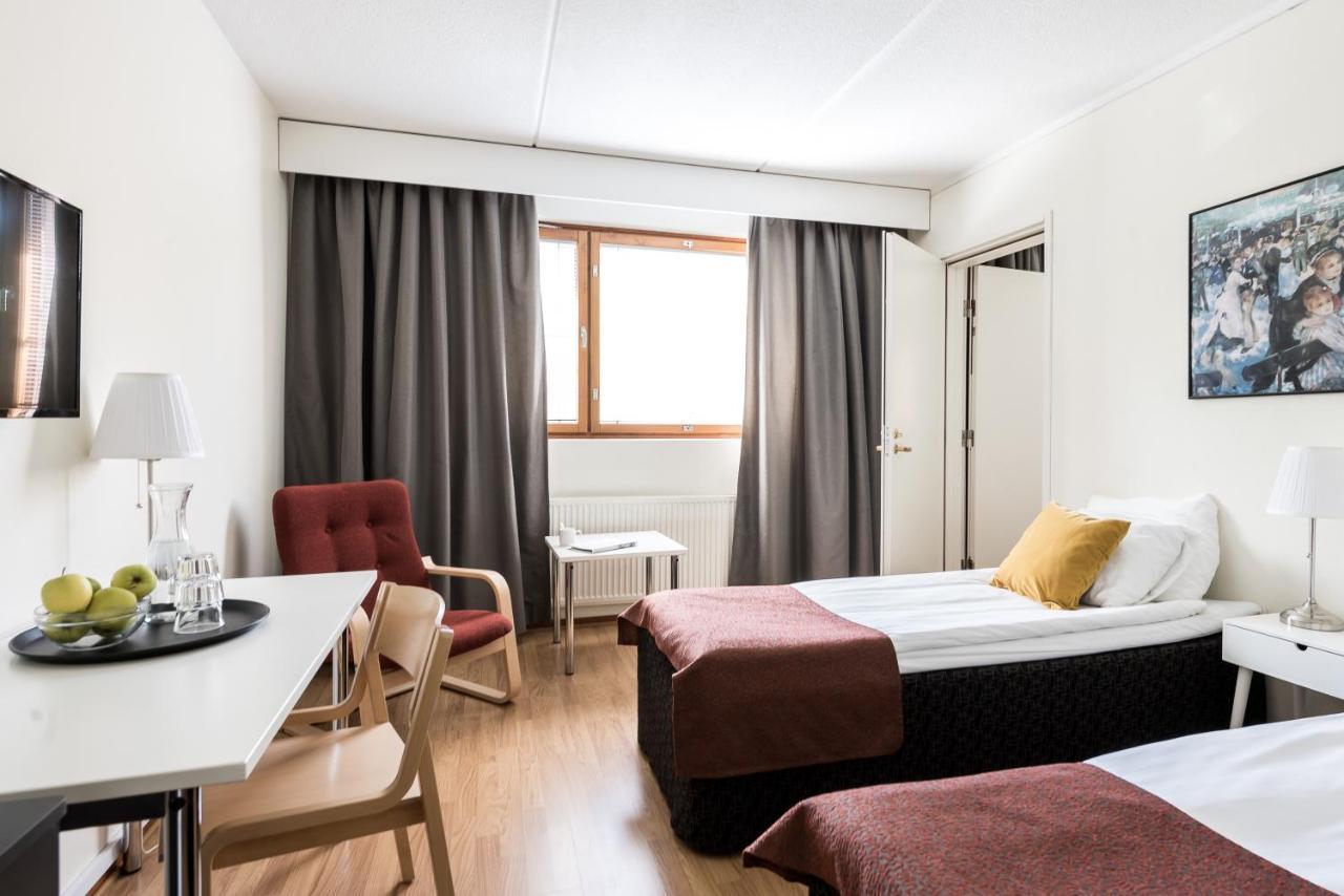 טמפרה Hotel Hermica מראה חיצוני תמונה